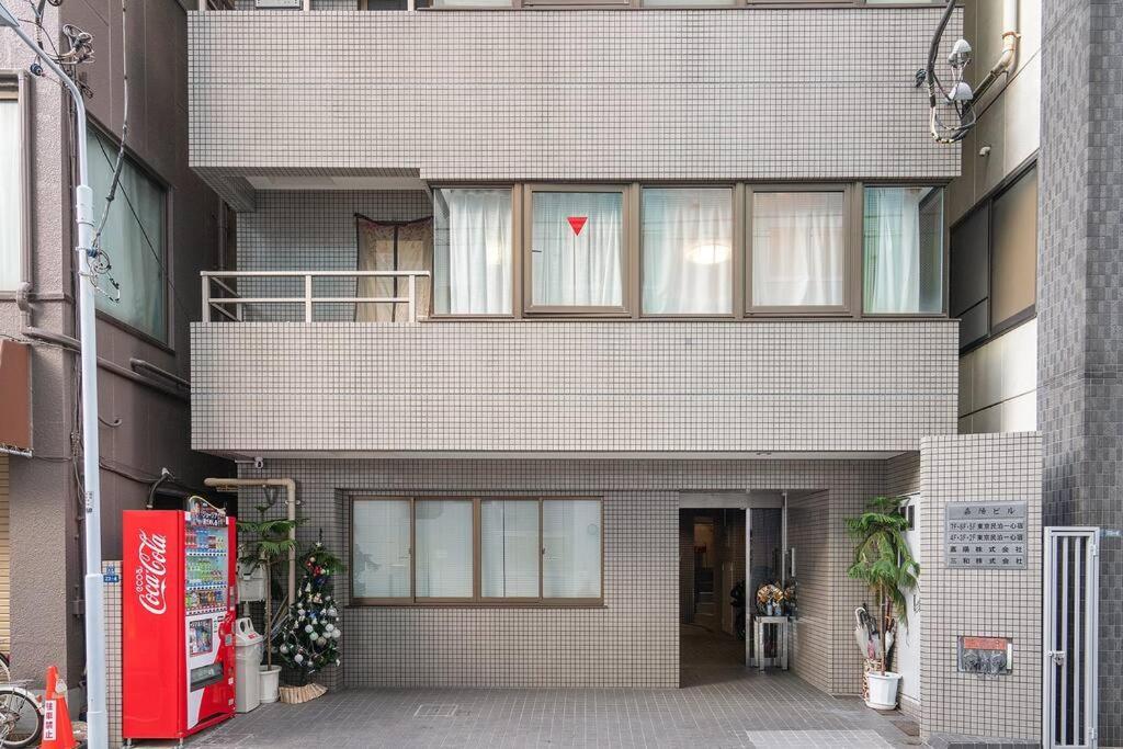7楼整租 早鸟价 大面积 可容纳6人 步行秋叶原 上野 机场直达京成上野 直达浅草 银座 新宿 Apartamento