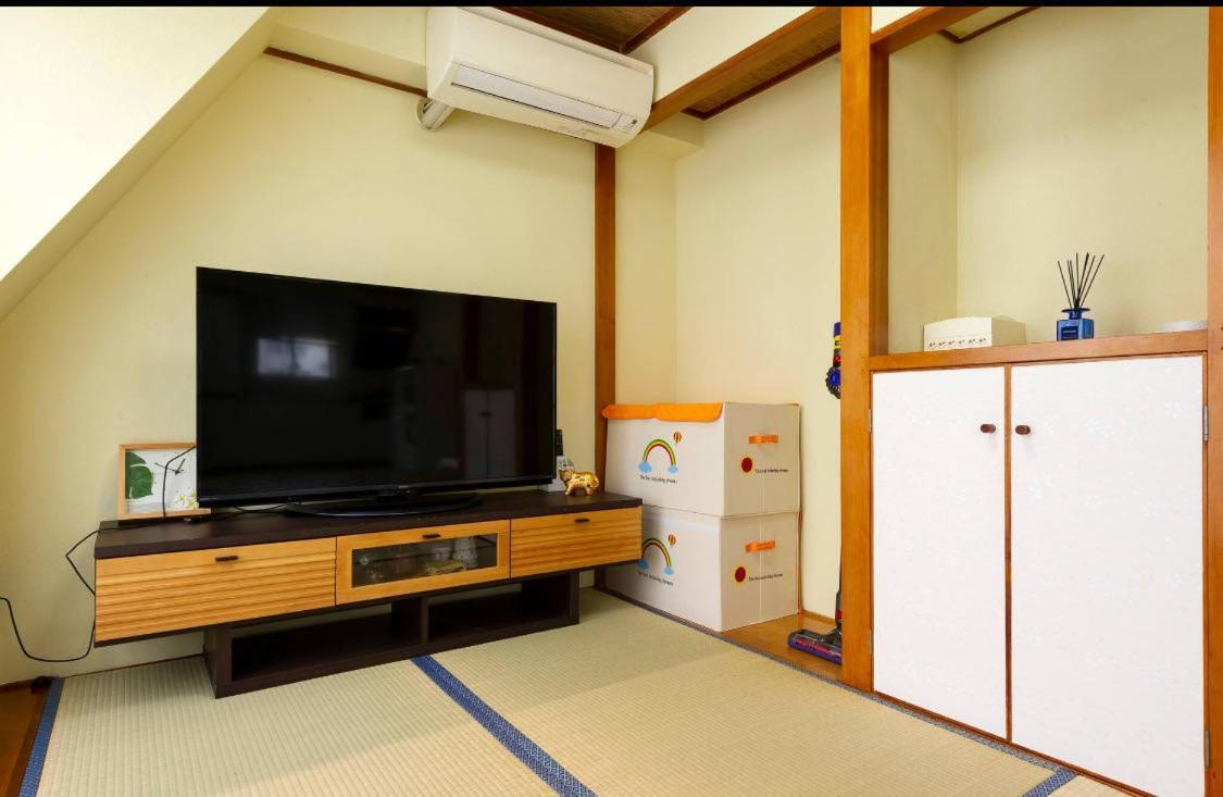 7楼整租 早鸟价 大面积 可容纳6人 步行秋叶原 上野 机场直达京成上野 直达浅草 银座 新宿 Apartamento *